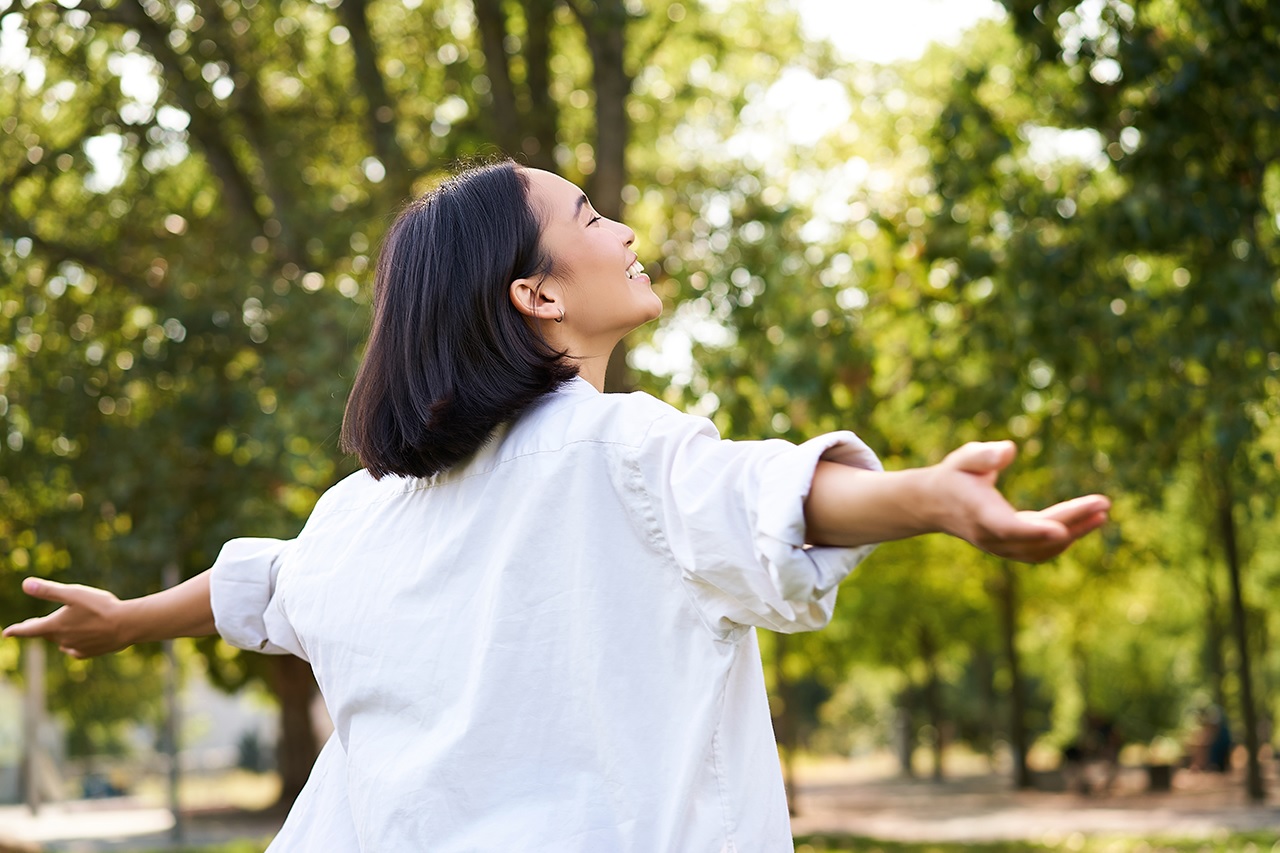 vai-tro-cua-nhan-cach-song-doi-voi-ca-nhan-va-xa-hoi